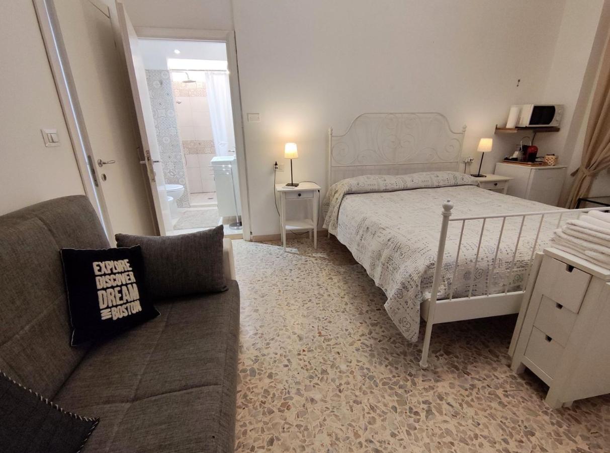Sergio Tourist Rental Close Tiburtina Station Rome Exterior photo